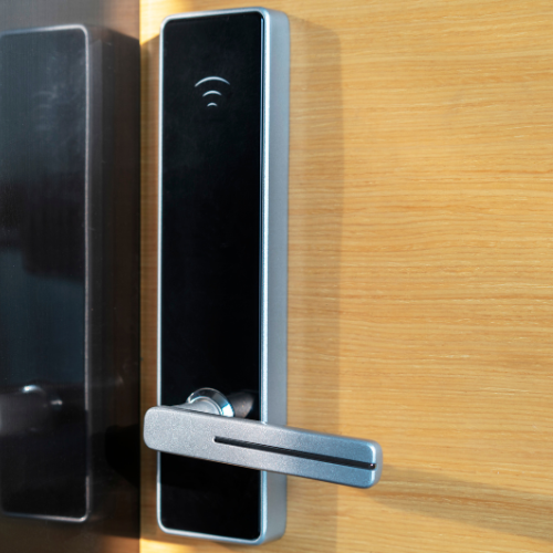 Smart Locks vs. Regular Locks: Which is Right for Your Home?